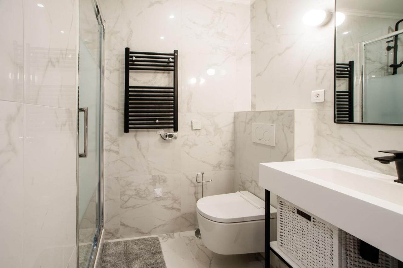 Suite Sartre : Au Coeur De La Rive Gauche, Neuf, Design, 2/4 Personnes Parigi Esterno foto